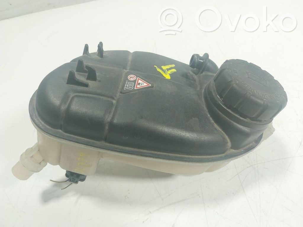 Mercedes-Benz GLA W156 X156 Vaso di espansione carburante 