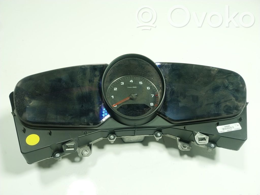 Porsche Panamera (971) Nopeusmittari (mittaristo) 