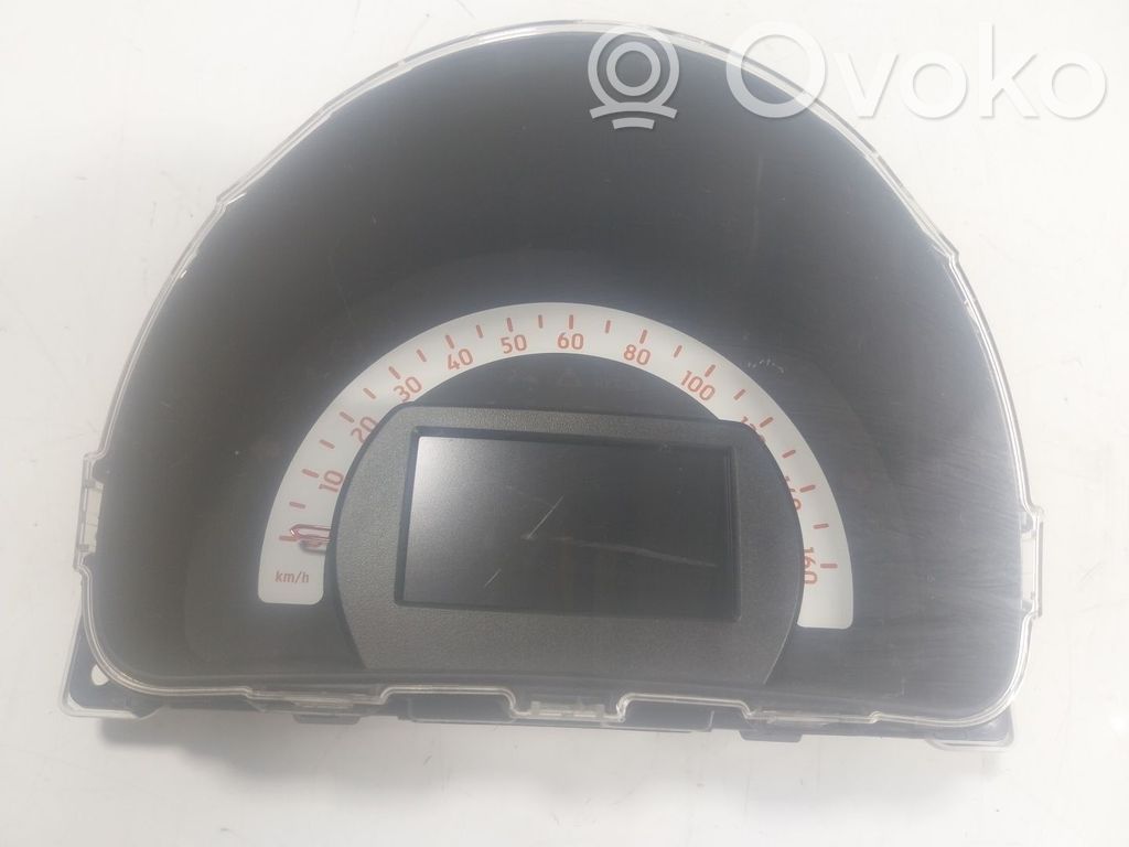 Smart ForFour II W453 Nopeusmittari (mittaristo) 