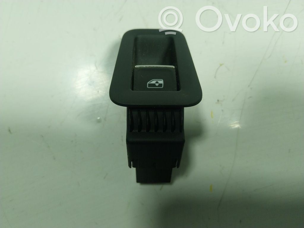 Volkswagen Golf SportWagen Comutator comandă geamuri electrice 