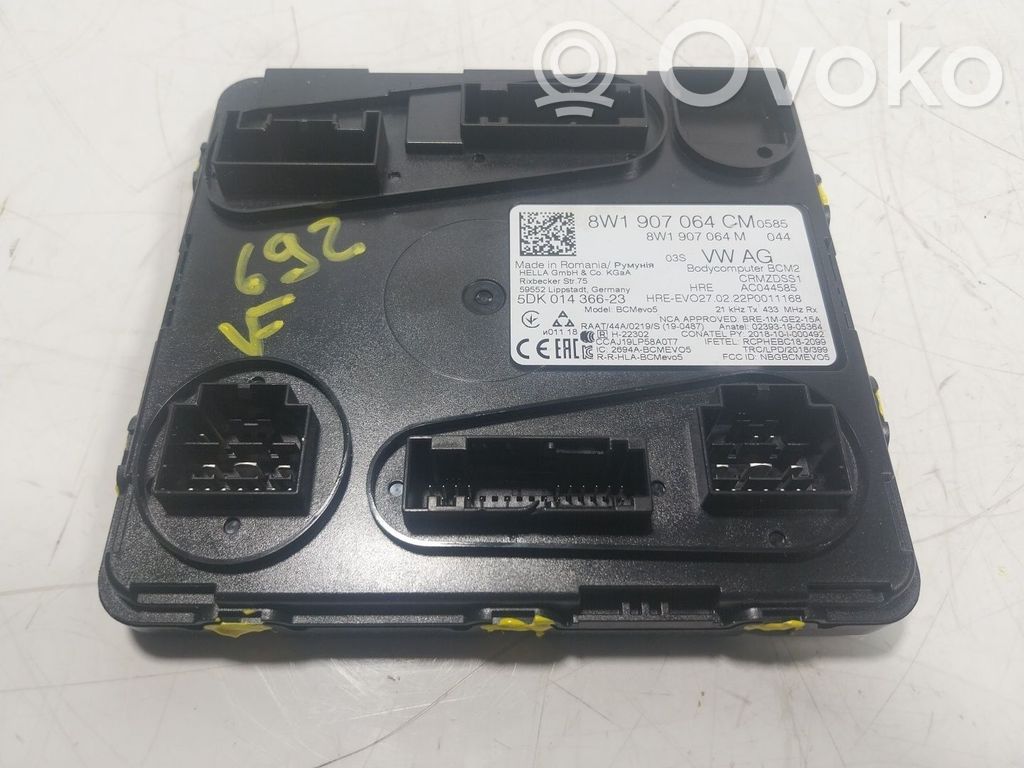 Autres unités de commande / modules   8W1907064CM,8W1907064CM