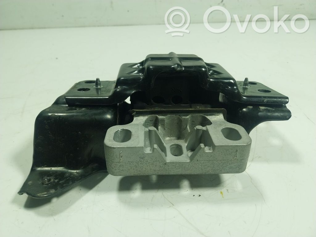 Volkswagen T-Cross Engine mount bracket 