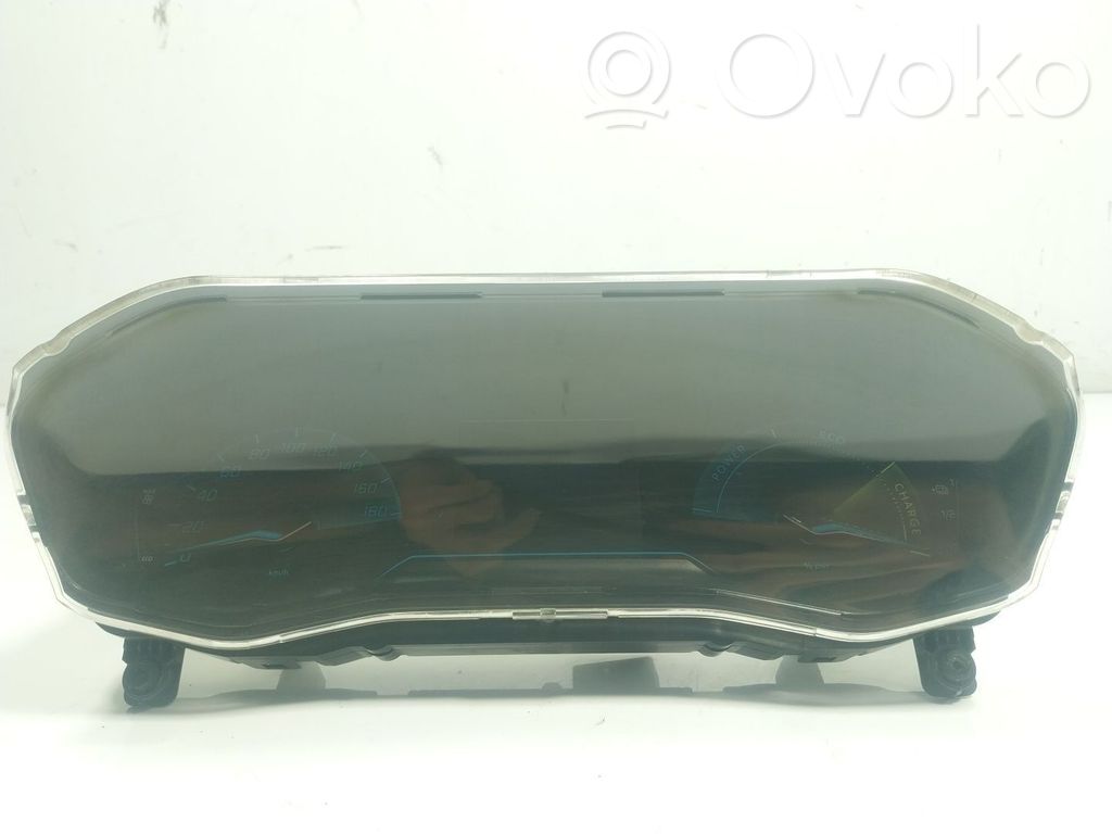 Peugeot 208 II Vitezometru (grup de instrumente)
