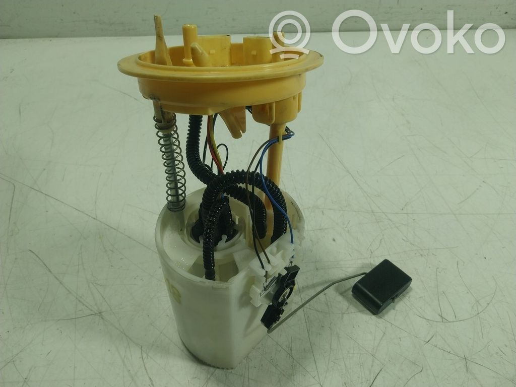 Bomba interna de combustible   5Q0919050BC,5Q0919050BC