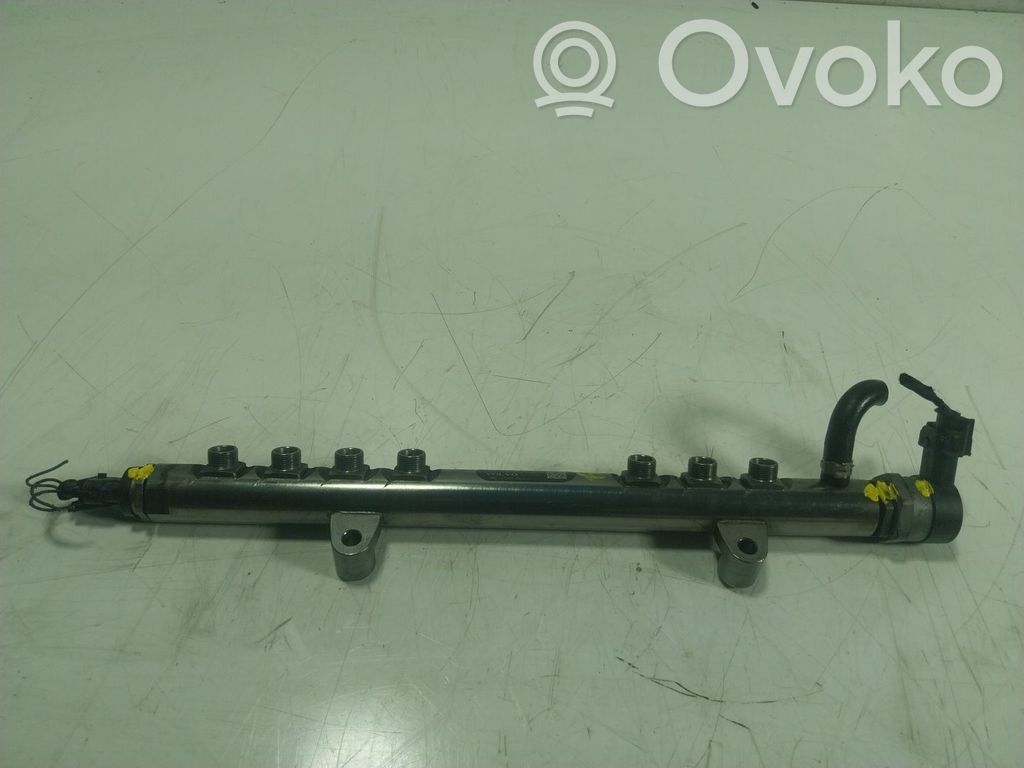 Volvo V60 Rampa inyectora 