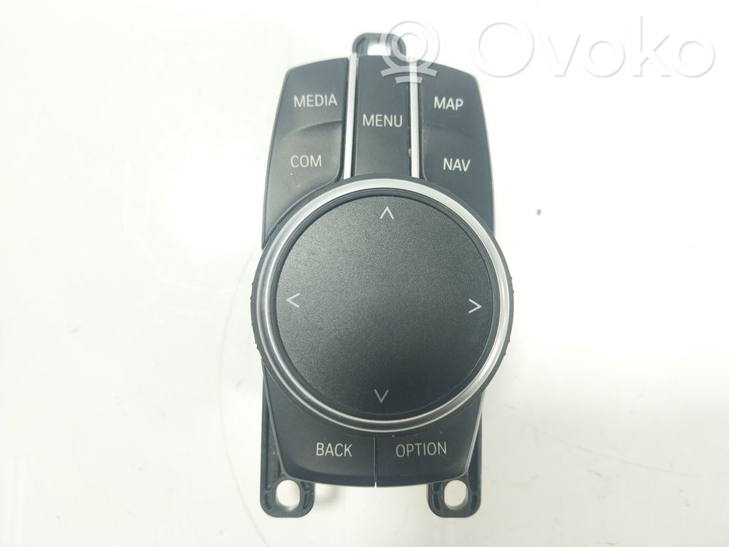 Interruptor de control multifunción   65825A3B1E2,5A14E6401