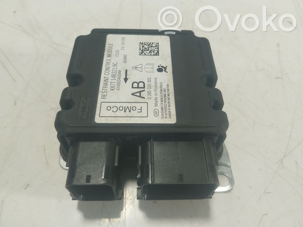 Ford Focus Airbag control unit/module 
