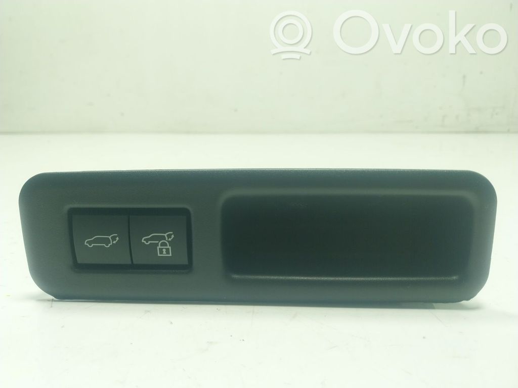 Lexus LBX Comutator încălzire parbriz/lunetă 