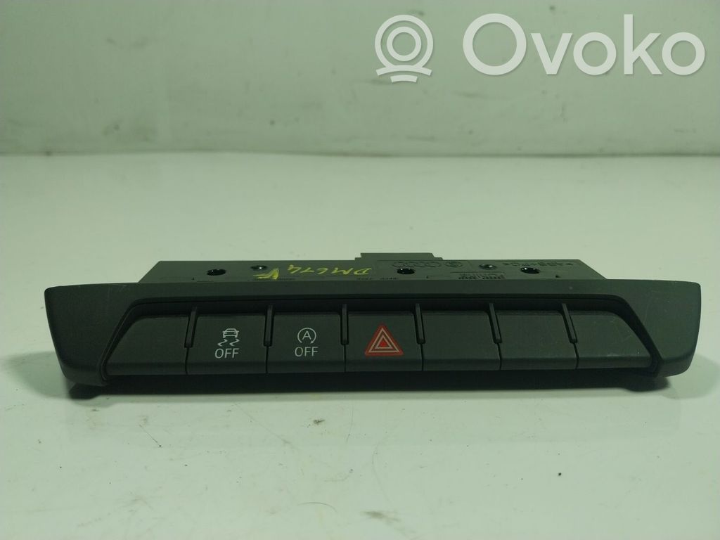 Audi A1 Hazard light switch 