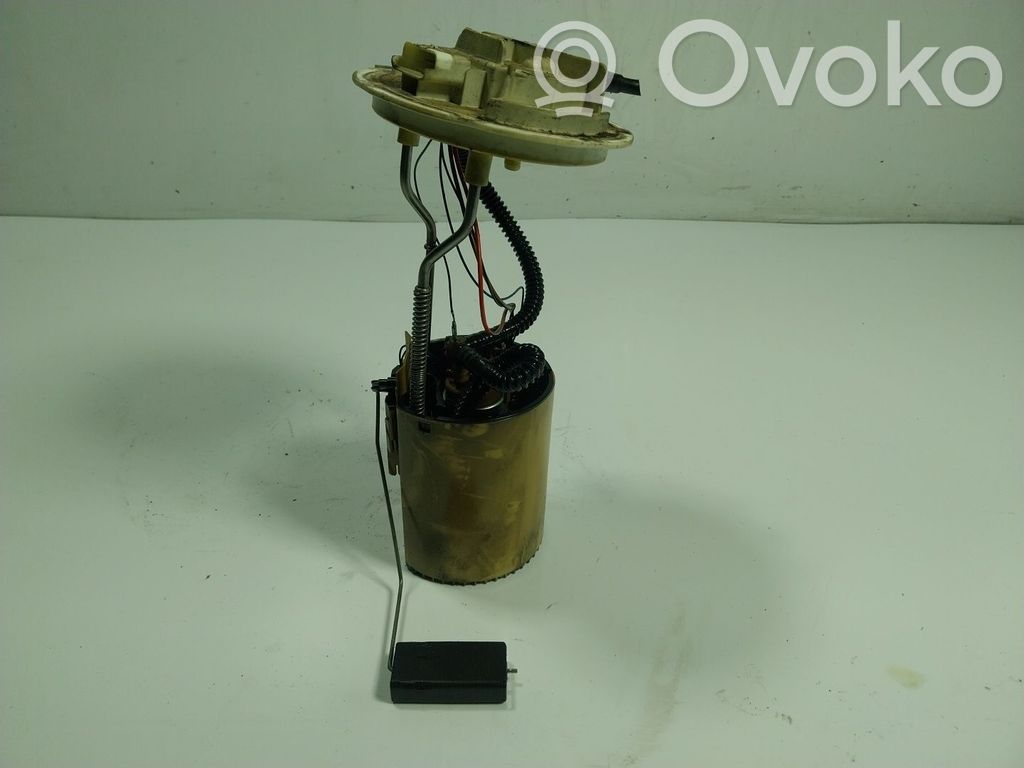 Pompe à carburant   2048136
