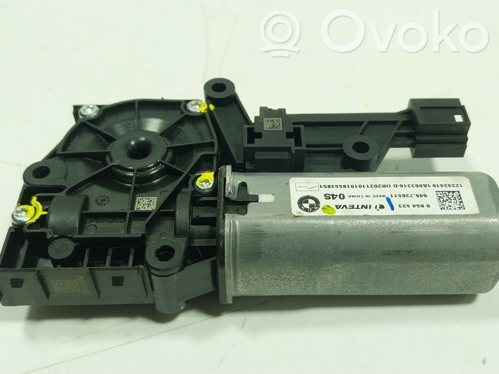 BMW 2 F46 Sähkökäyttöisen kattoluukun asennussarja 