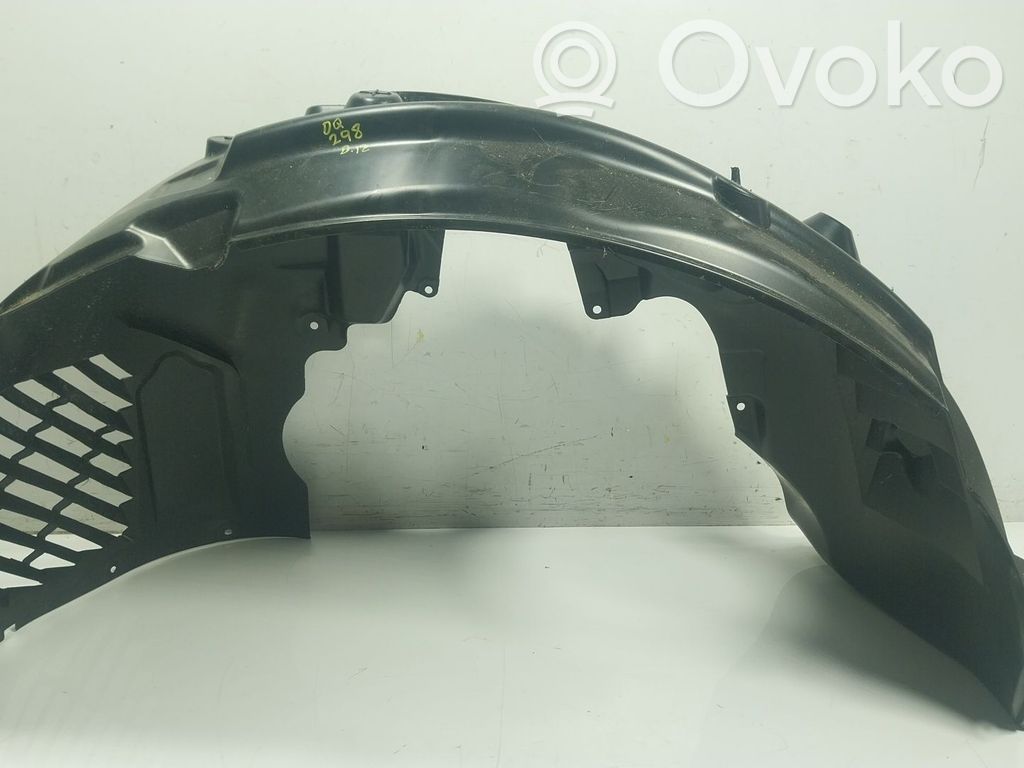 BMW 2 F46 Nadkole przednie 