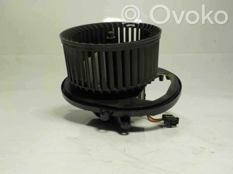 BMW 1 E82 E88 Ventilator aerotermă 