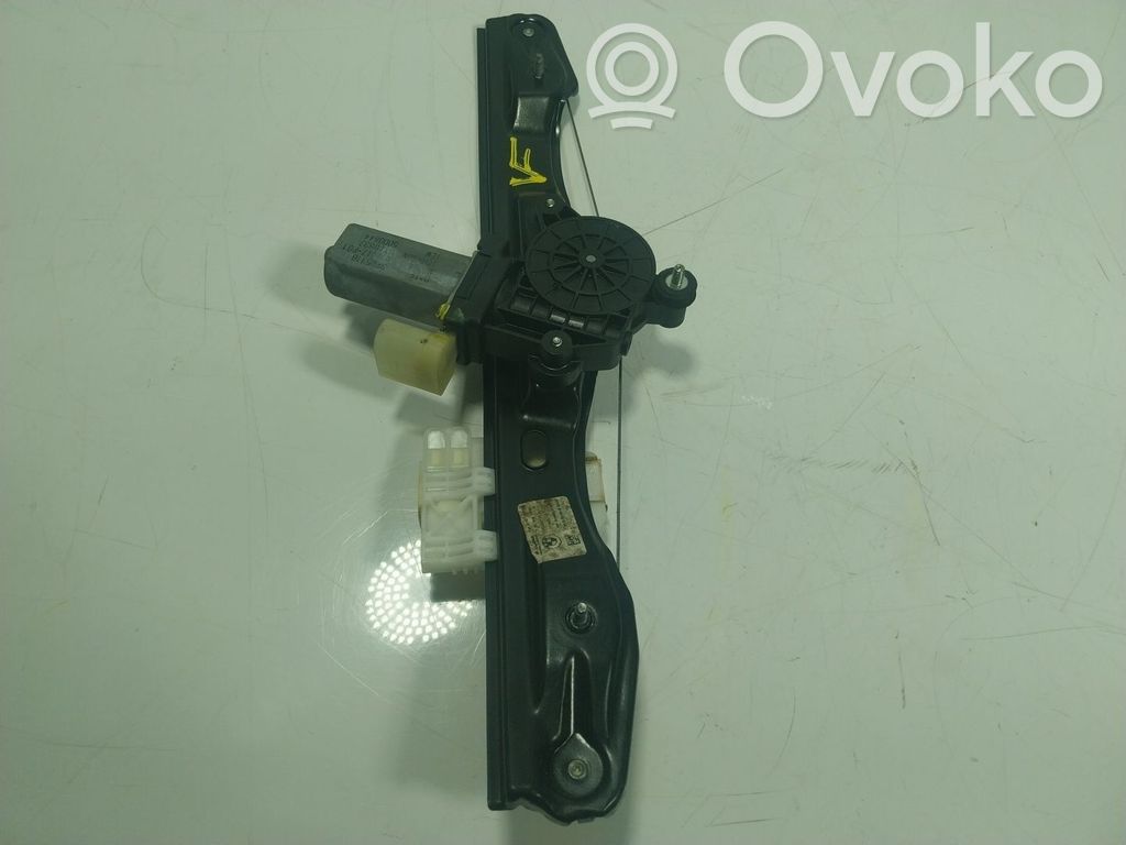 BMW 3 F30 F35 F31 Meccanismo di sollevamento del finestrino posteriore senza motorino 