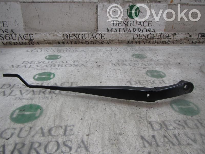 KIA Rio Braccio della spazzola tergicristallo anteriore