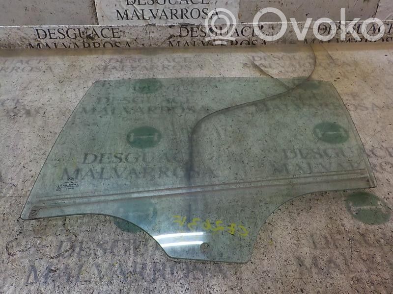 Luna de la puerta trasera   51347060267
