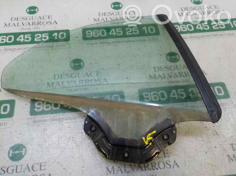 Vidrio lateral trasero   51357186644