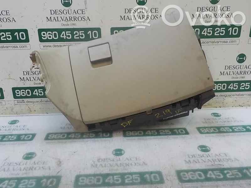 Guantera   13308551