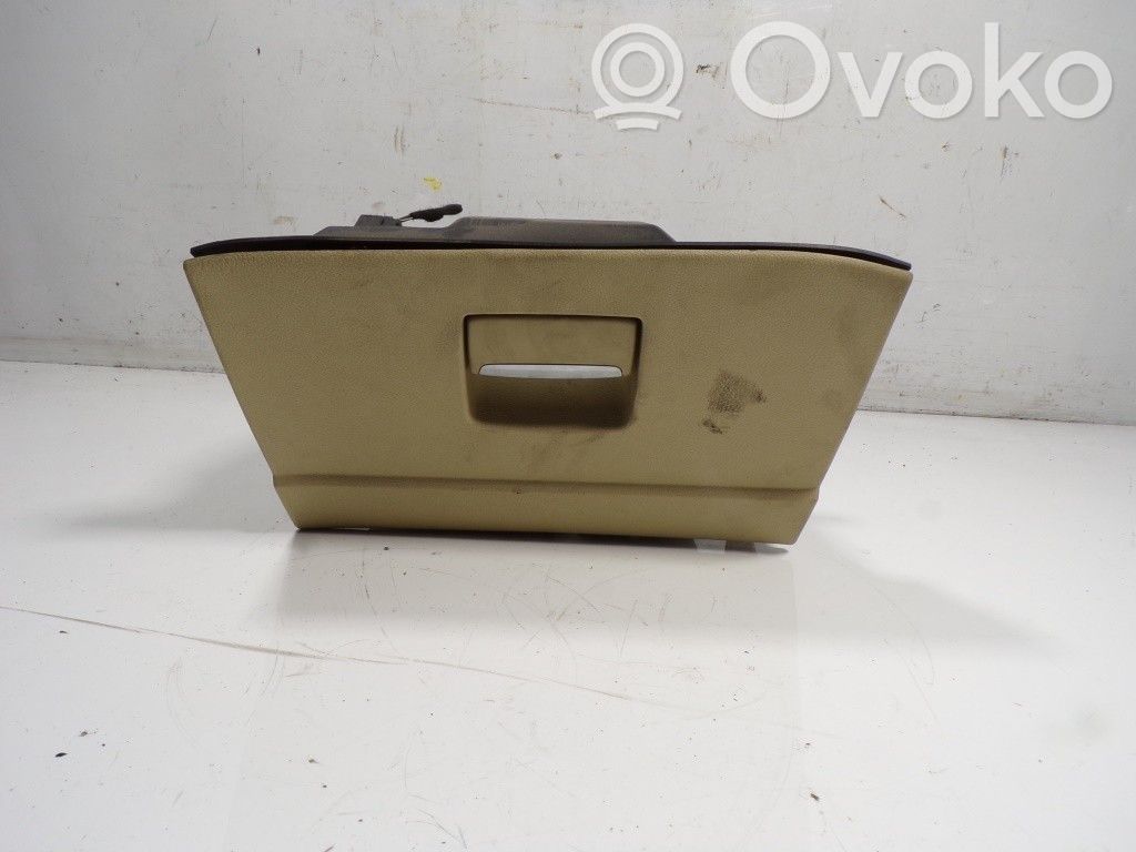 Ford Mondeo MK IV Guantera 