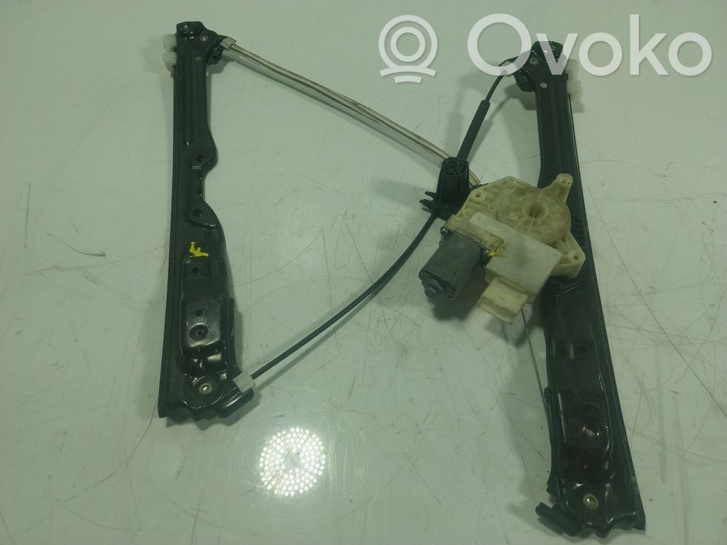 Regulador manual de la ventanilla delantera   9816273280,9678189880