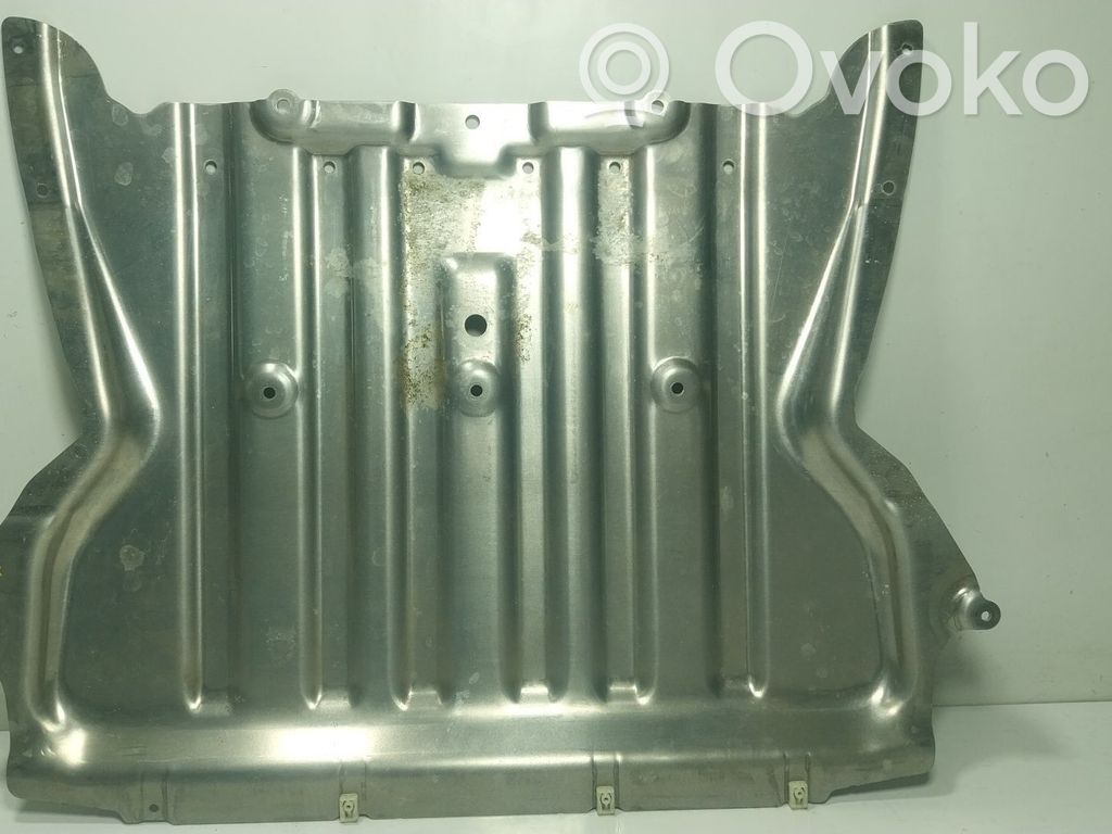 BMW 5 G30 G31 G38 Osłona dolna silnika 