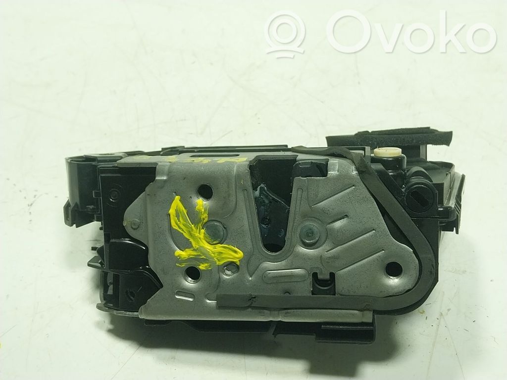 Cerradura de puerta trasera   5TA839016P,5TA839016P