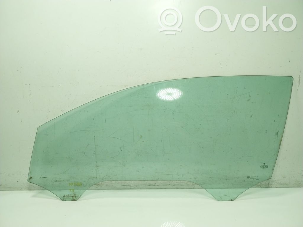 Volkswagen Polo V 6R Vitre de fenêtre porte avant (4 portes) 