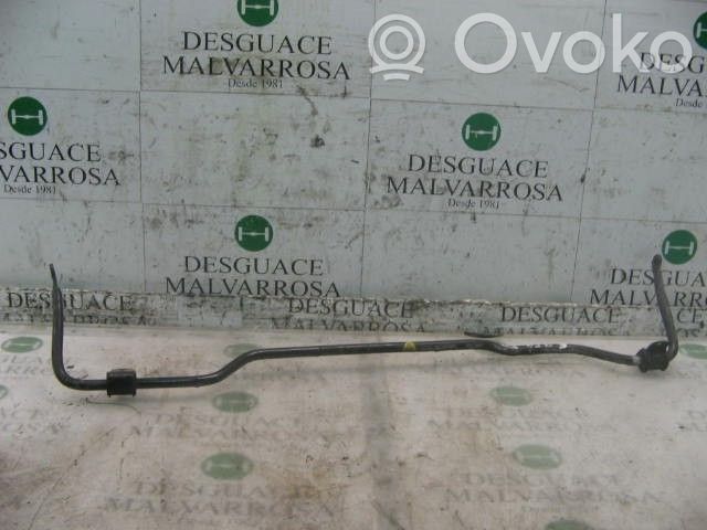 Barra estabilizadora trasera