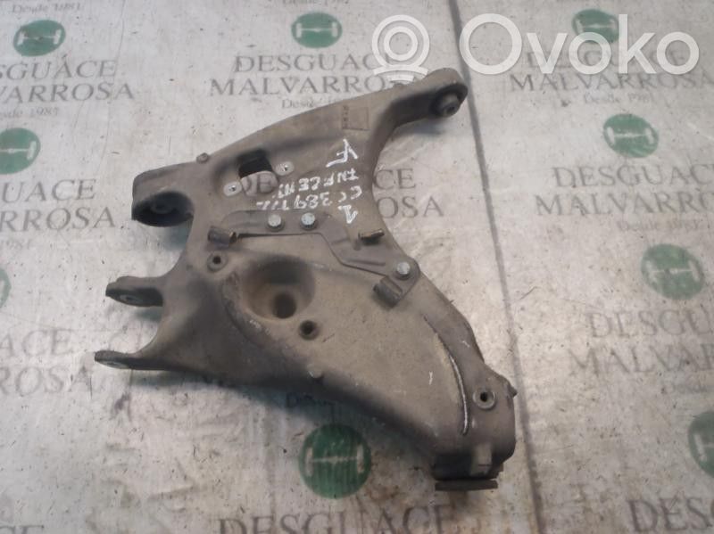 Audi A4 S4 B6 8E 8H Braț control spate 