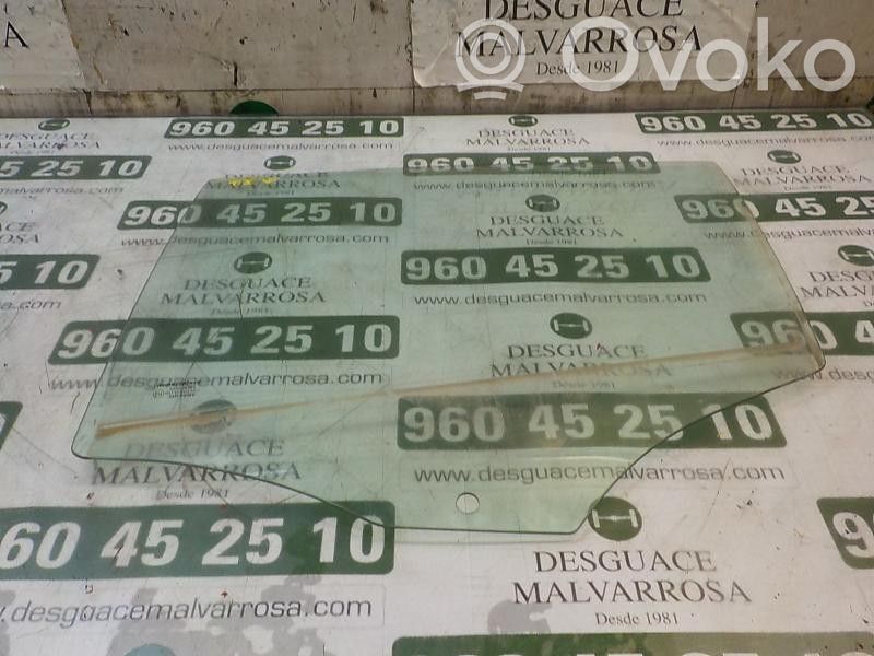 Luna de la puerta trasera   51357067793