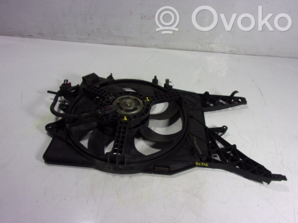 Opel Corsa D Ventilator electric răcire radiator 