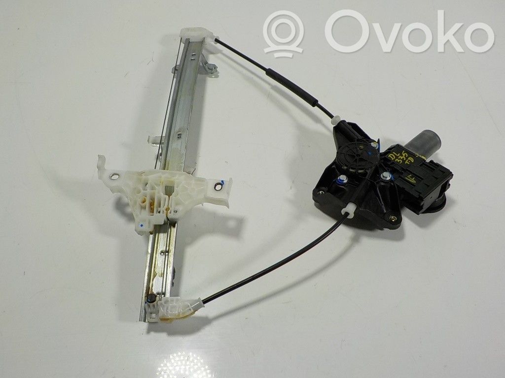 Toyota Yaris Macara geam ușă spate cu motor
