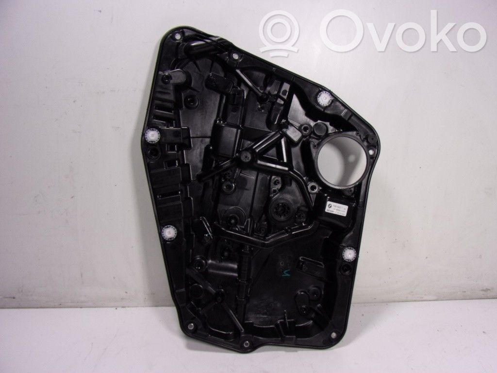 BMW iX3 G08 Mechanizm podnoszenia szyby tylnej bez silnika