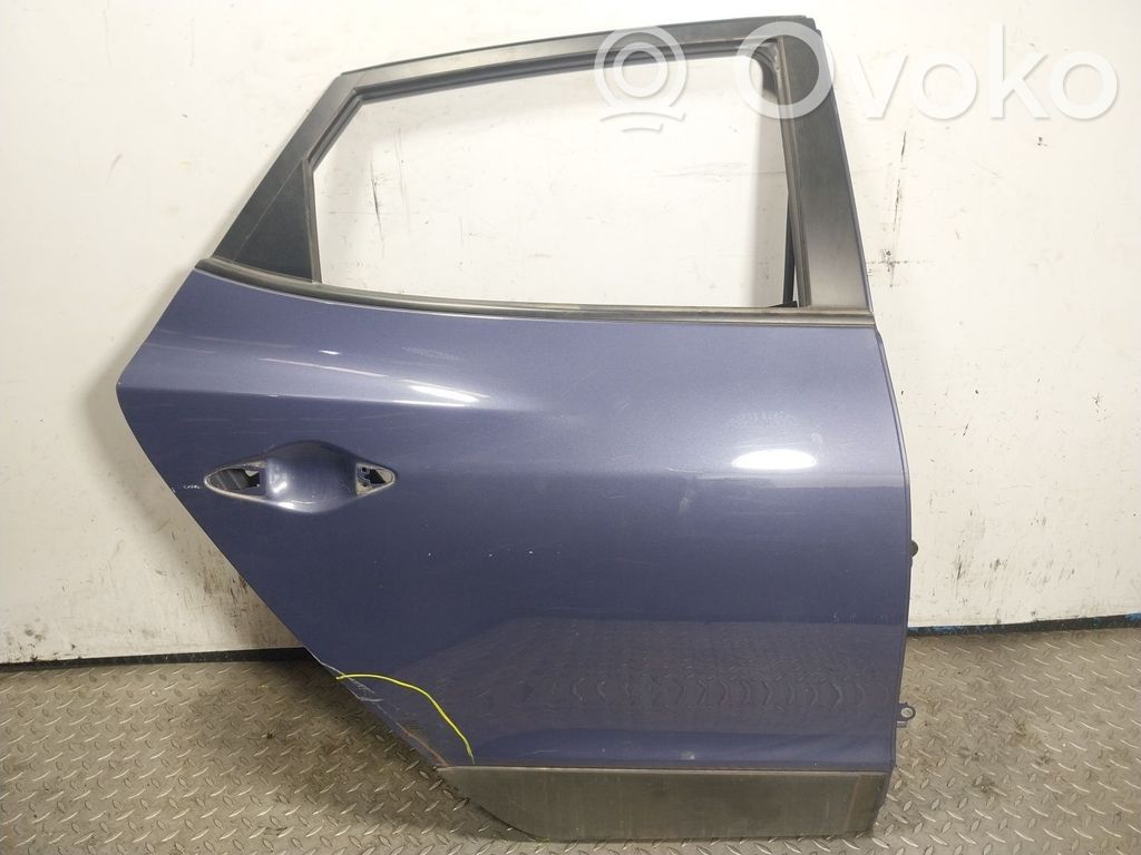 Puerta trasera   770042Y011