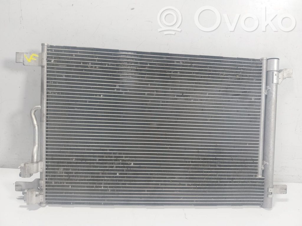 Radiateur condenseur de climatisation   5Q0816411AR,5Q0816411AR