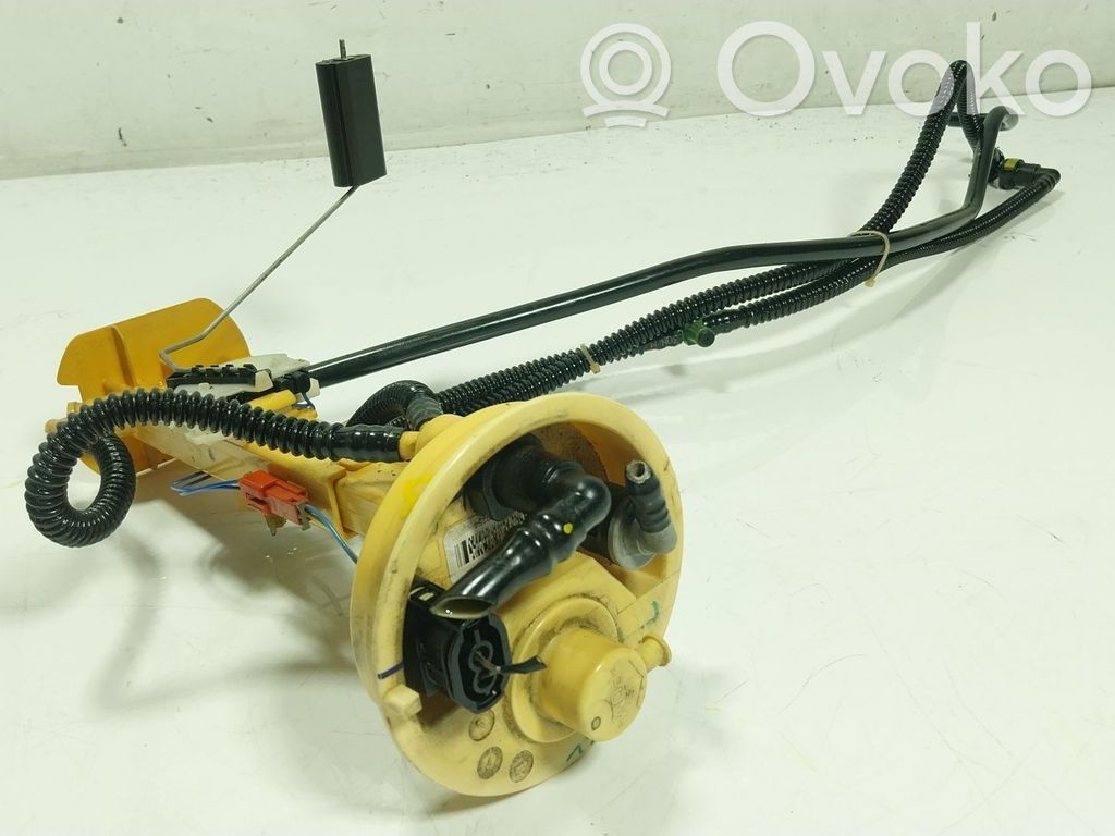 Pompe à carburant   16117494926,7164316