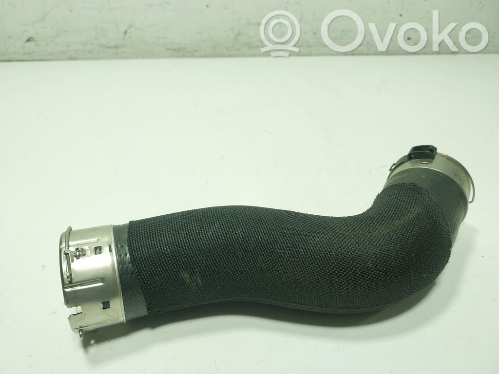 BMW X6 M Furtun/conductă intercooler