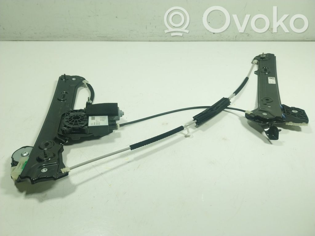 BMW 4 G22 G23 G24 G26 Alzacristalli manuale della portiera anteriore 