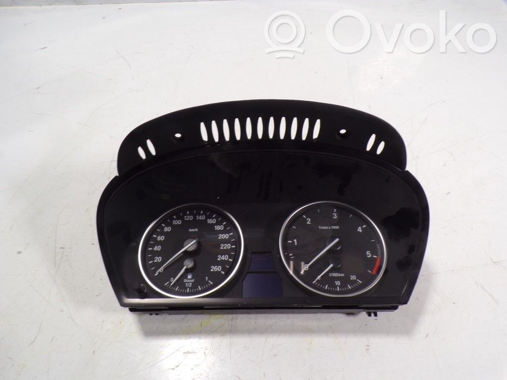 BMW X5 E70 Speedometer (instrument cluster) 