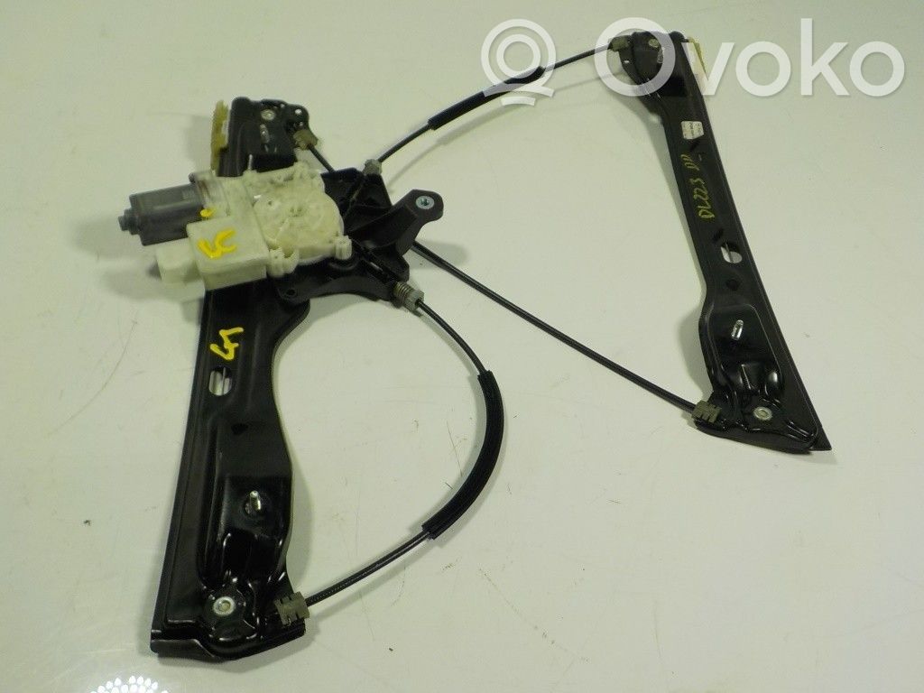 Opel Astra K Regulador manual de la ventanilla delantera 