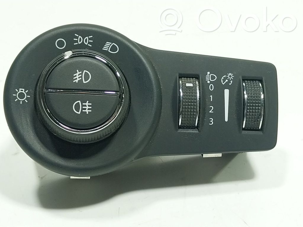 Panel lighting control switch   735644874,07356582960