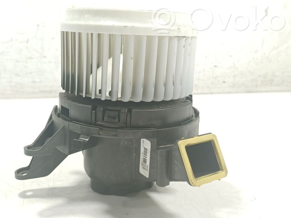 Fiat 500L Ventola riscaldamento/ventilatore abitacolo 