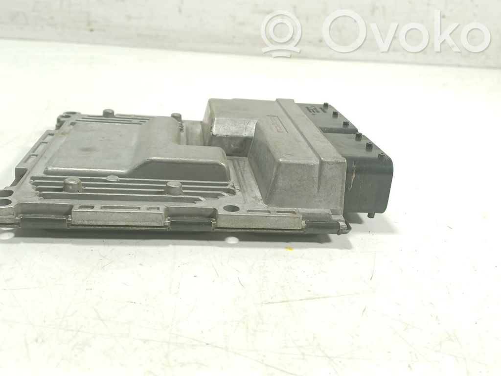 Mercedes-Benz C W204 Centralina/modulo del motore