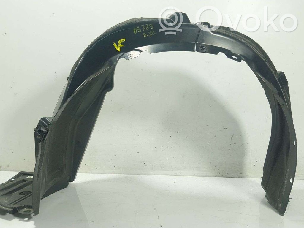 Toyota Yaris XP210 Rivestimento paraspruzzi passaruota anteriore