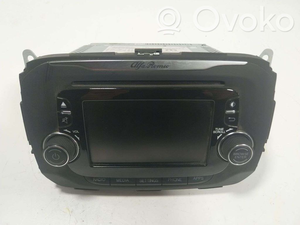 Alfa Romeo Giulietta Audio HiFi garso valdymo blokas