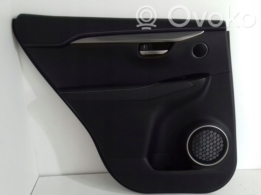 Lexus NX Boczki / Poszycie drzwi tylnych 
