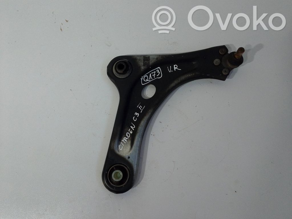 Front control arm   C09