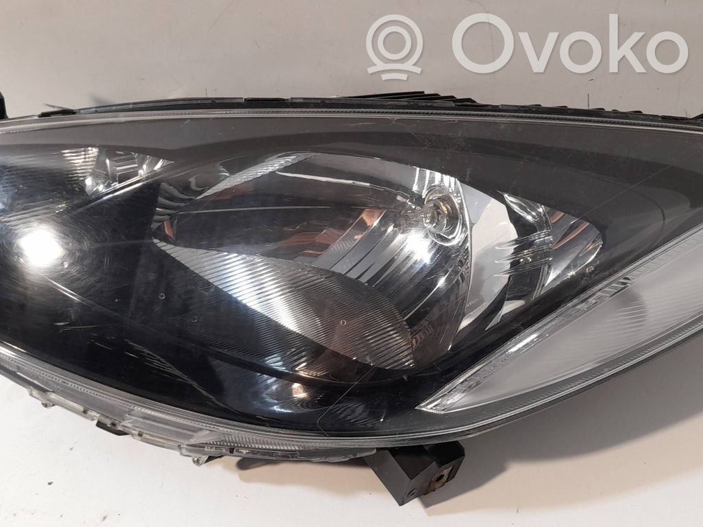 Mazda 2 Priekinis žibintas 