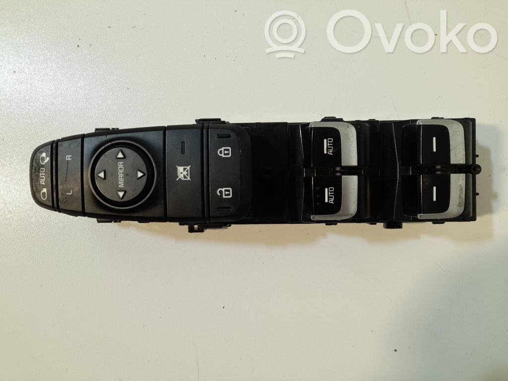 KIA Niro Electric window control switch 