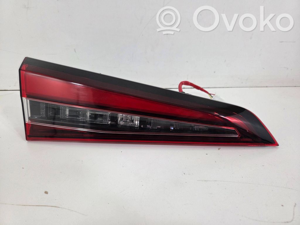 Rear/tail lights   02534